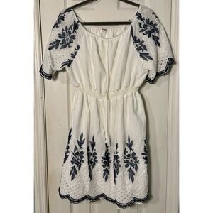 Kindred Blue And White On Or Off Shoulder Smocked Dress Eyelets Lined 2X